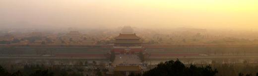 北京全市空气质量达严重污染 霾预警生效中